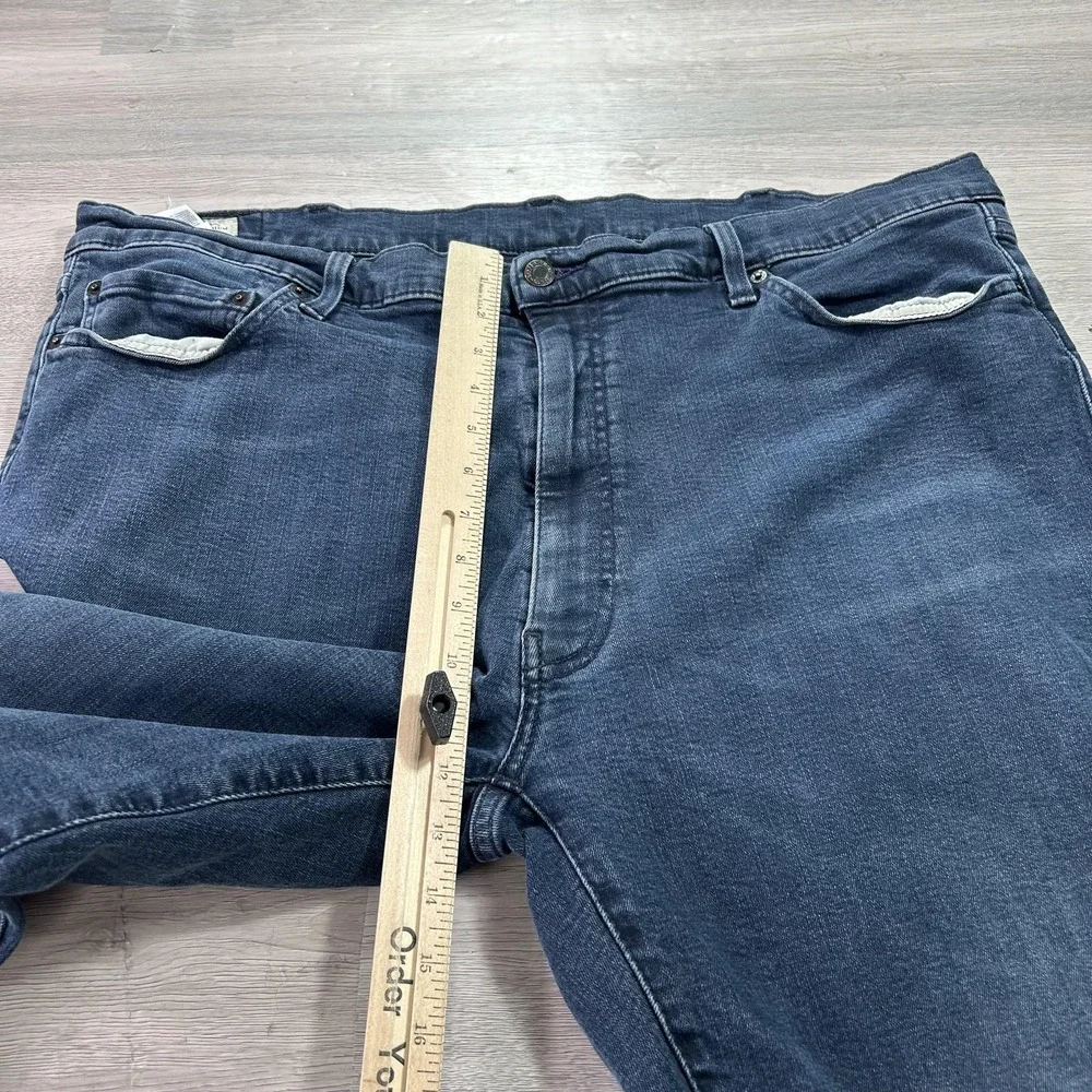 Levis 541 Jeans Mens 44x30 Blue Dark‎ Wash Athletic Fit Straight Stretch Denim